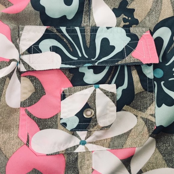 LAST CHANCE!  Nautica Blue Floral Short ONLY - Picture 2 of 10